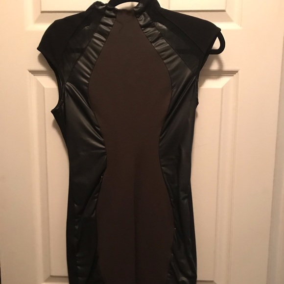 Black/green dress - Picture 1 of 3